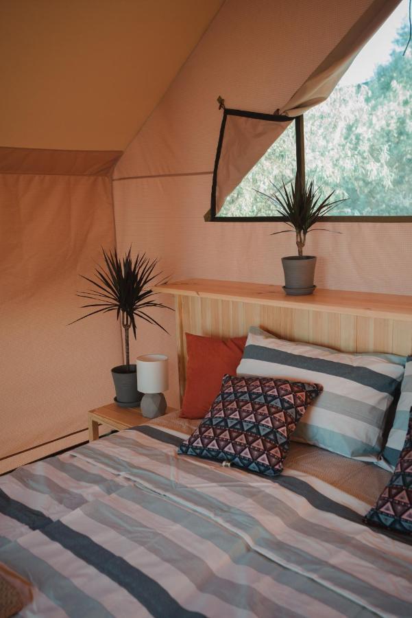 Glamping Mandra Hotel Zatoka Exterior foto